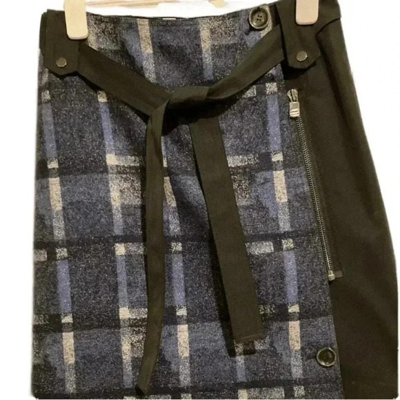 Per Se by Carlisle Women’s Navy Midi Skirt Size 10 W/ Belt - Picture 1 of 4